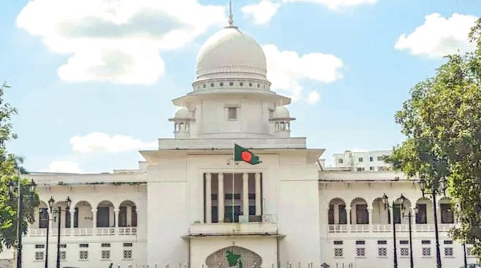 বাংলাদেশ জুডিশিয়াল সার্ভিস পে কমিশন, বিচার বিভাগ, বেতন কাঠামো, কর্মকর্তা-কর্মচারী, মাসদার হোসেন মামলা, অবকাশকালীন ভাতা, রেজোয়ান খন্দকার, রেজিস্ট্রার মোয়াজ্জেম হোসেন, আইন সচিব লিয়াকত আলী মোল্লা