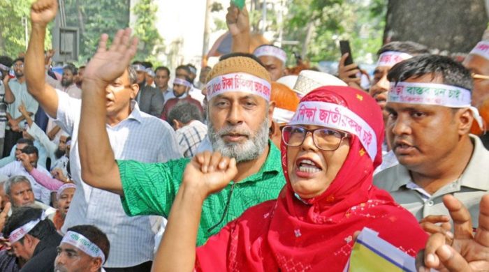 এমপিওভুক্ত শিক্ষক আন্দোলন, বাড়িভাড়া ভাতা বৃদ্ধি, শিক্ষা উপদেষ্টা সি আর আবরার, শিক্ষক সংবাদ, শিক্ষা মন্ত্রণালয়, শিক্ষক-কর্মচারী মহাসমাবেশ, বেতন ভাতা