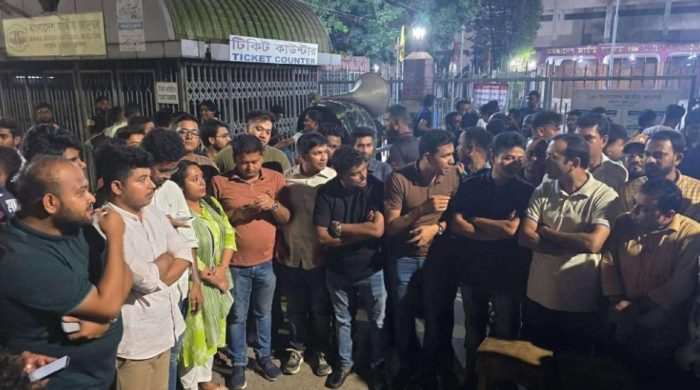 চাকসু নির্বাচন, ছাত্রদল, শাহবাগ অবস্থান, চট্টগ্রাম বিশ্ববিদ্যালয়, ছাত্রসংসদ নির্বাচন ২০২৫, অনিয়ম, প্রতিবাদ