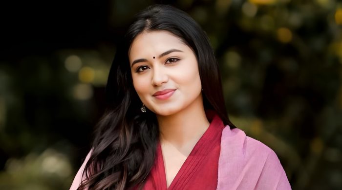 তাসনিয়া ফারিণ, পারফিউম ব্র্যান্ড, সাবিলা নূর, পারফিউম লেয়ারিং, পারফিউম অভিজ্ঞতা, বাংলাদেশি অভিনেত্রী, পারফিউম উদ্বোধন, সুগন্ধি
