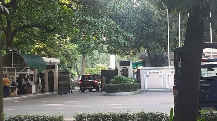 ডিএমপি, সচিবালয়, প্রধান উপদেষ্টার বাসভবন, সভা-সমাবেশ নিষিদ্ধ, ঢাকা মেট্রোপলিটন পুলিশ, গণজমায়েত, মিছিল, মানববন্ধন, অবস্থান ধর্মঘট, নিরাপত্তা ব্যবস্থা