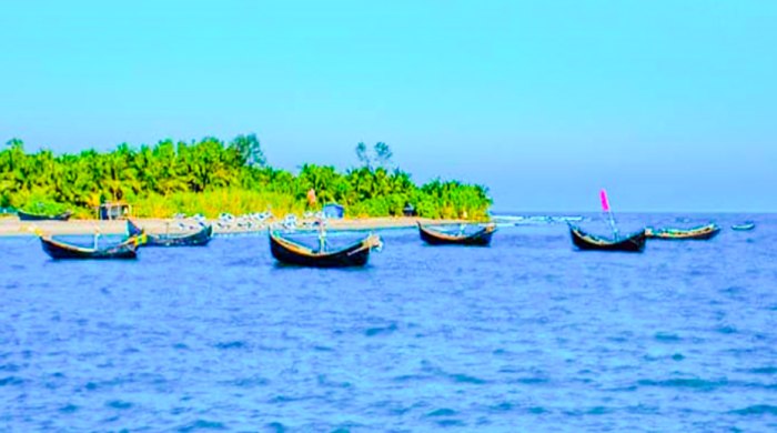 সেন্টমার্টিন, পর্যটন বন্ধ, কক্সবাজার, টেকনাফ, প্রবাল দ্বীপ, পরিবেশ সুরক্ষা, পর্যটক ভ্রমণ, বাংলাদেশ পর্যটন